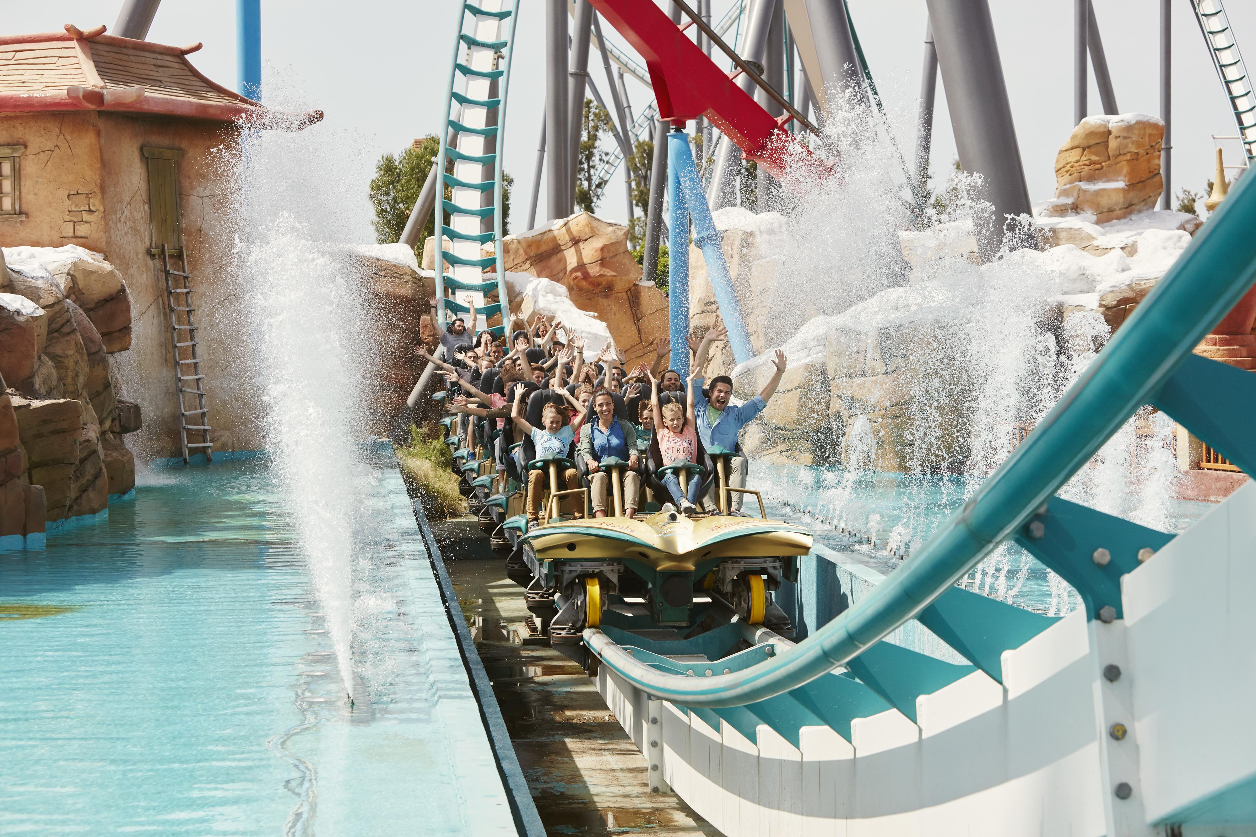Portaventura Hotel Lucy'S Mansion - Includes Unlimited Access & Express Wristband To Portaventura Park & Ferrari Land Salou Dış mekan fotoğraf