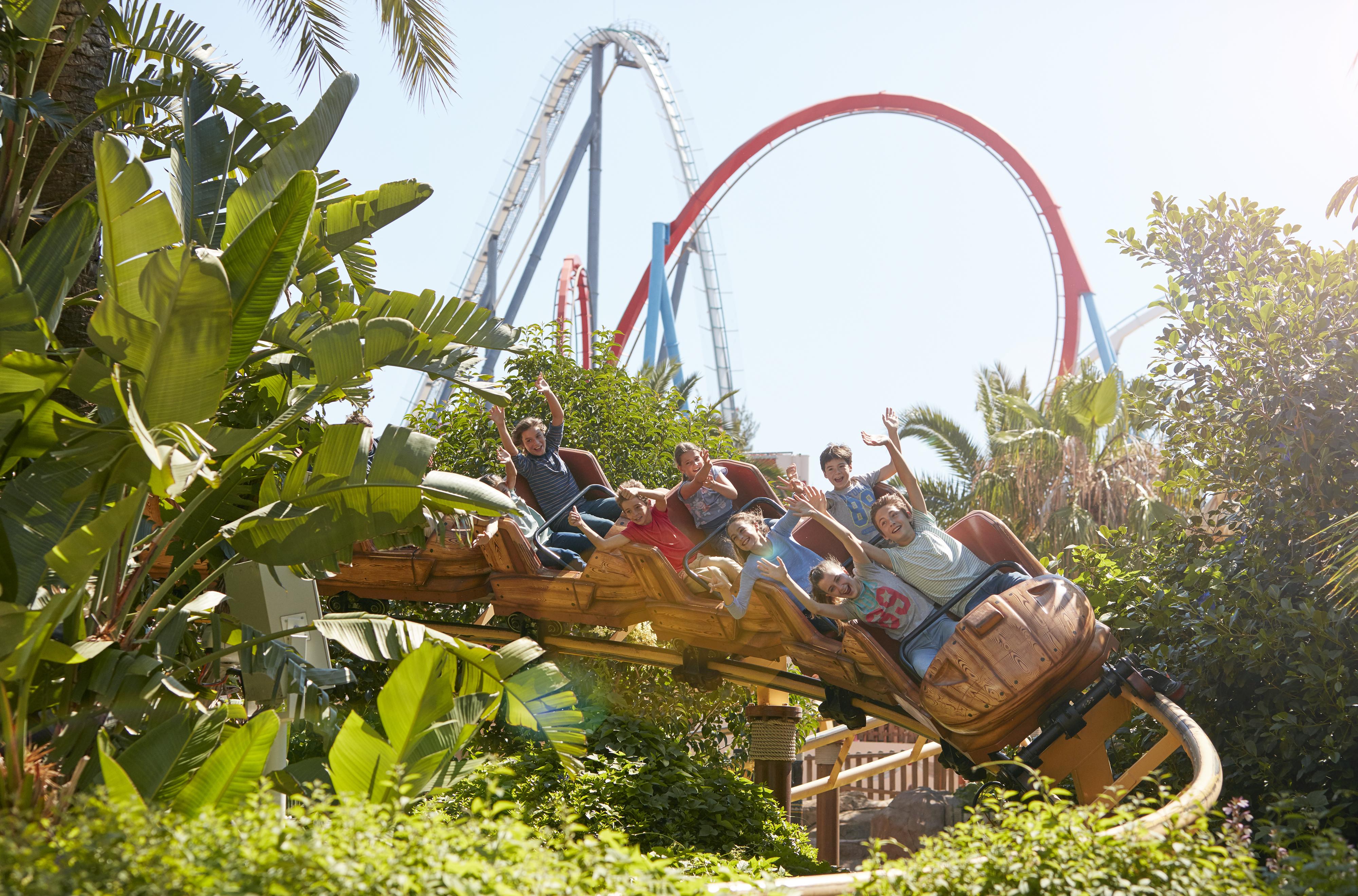 Portaventura Hotel Lucy'S Mansion - Includes Unlimited Access & Express Wristband To Portaventura Park & Ferrari Land Salou Dış mekan fotoğraf